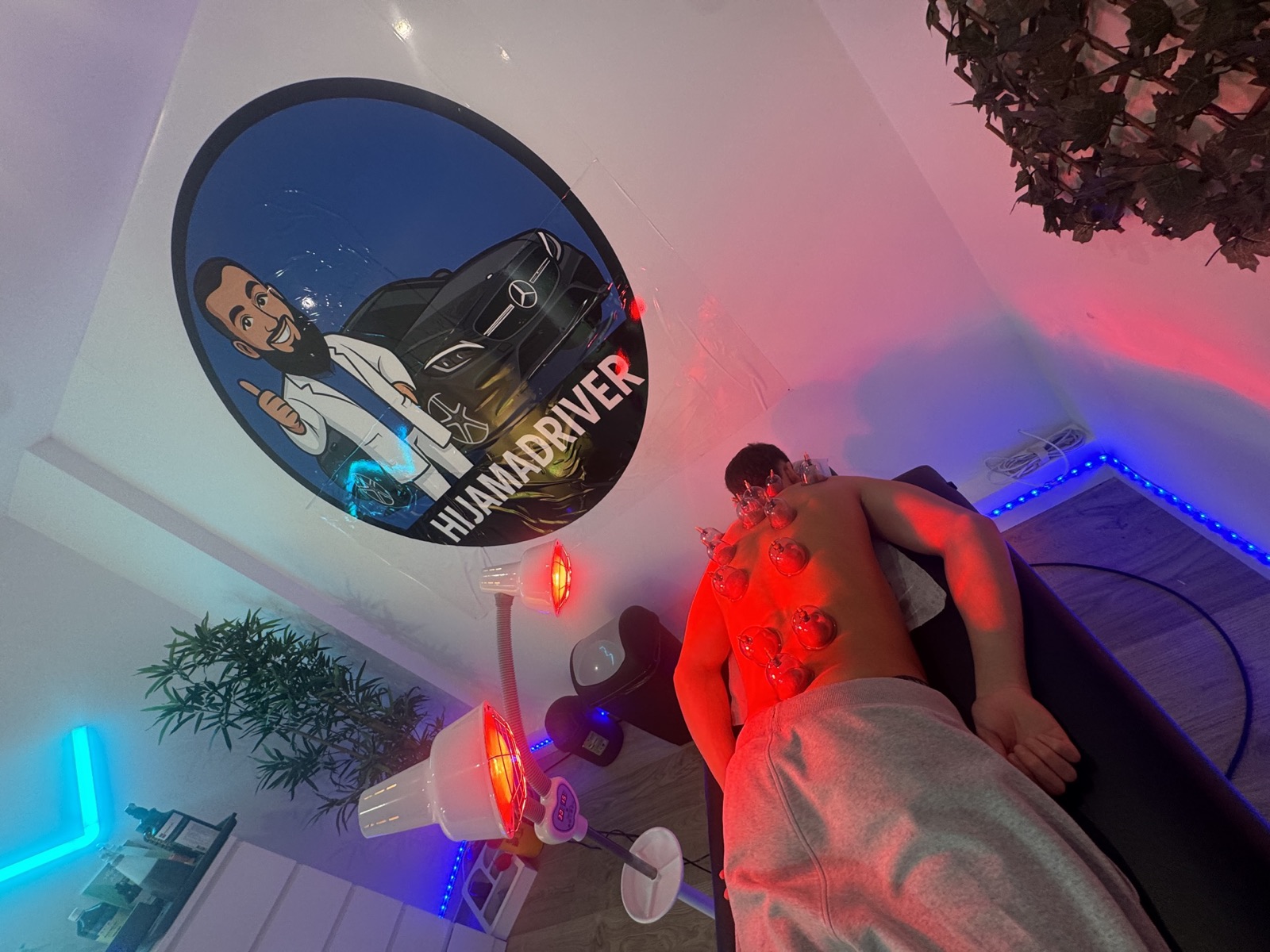 Wijd praktijkbeeld van Hijama Driver in Cuijk